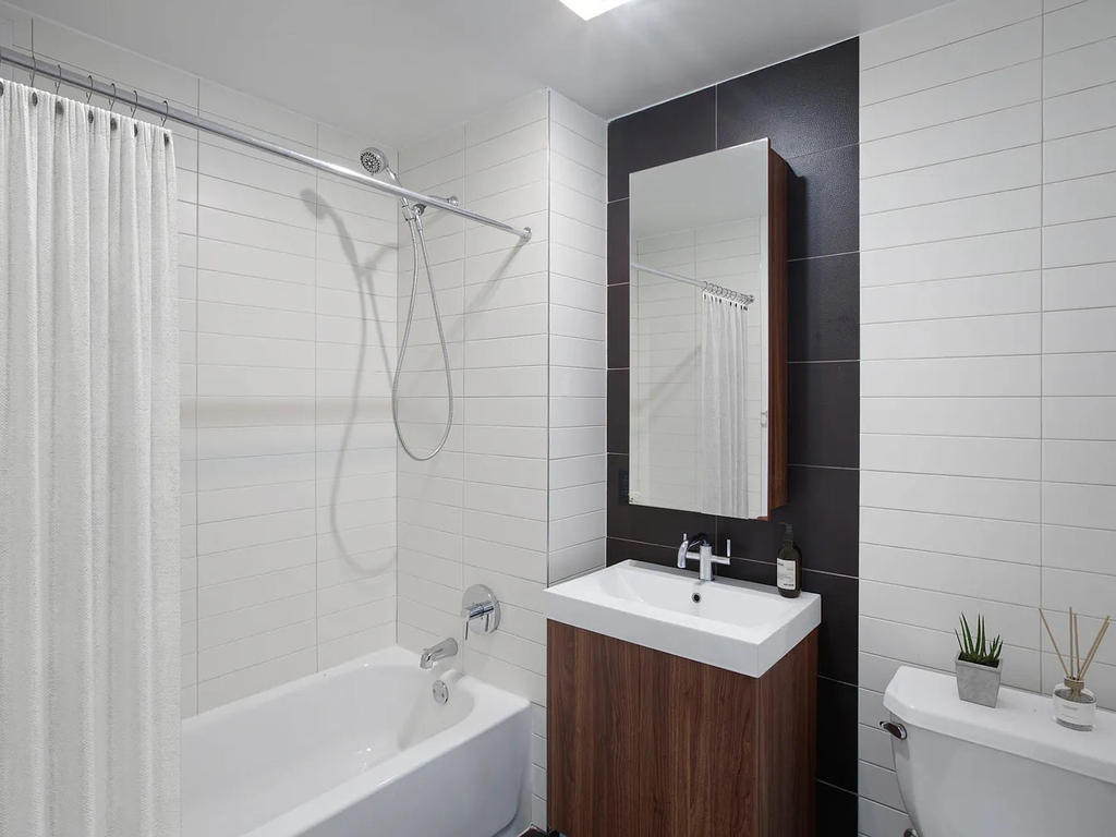 116 John Street - Photo 4