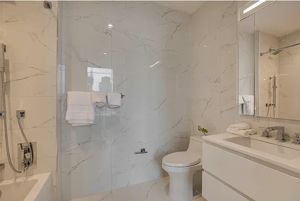 222 East 44th Street #12M - Photo 8