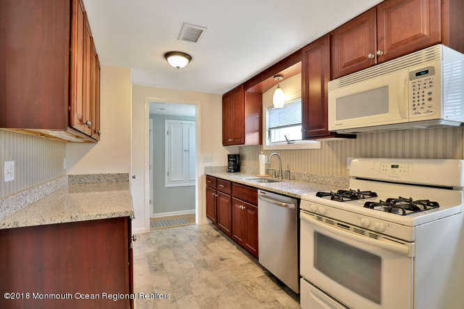 127 Trenton Avenue - Photo 4