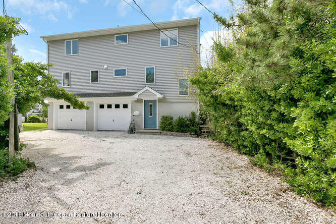 127 Trenton Avenue - Photo 1