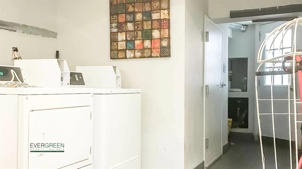 186 Wilson Avenue - Photo 5