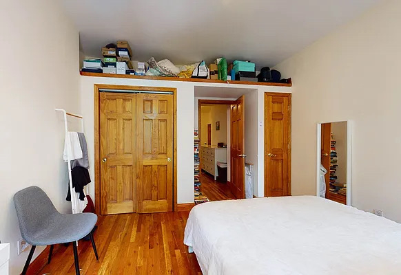 West 85th Street - Photo 0