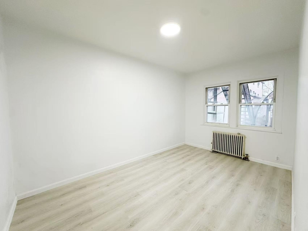 45-31 163rd Street - Photo 6