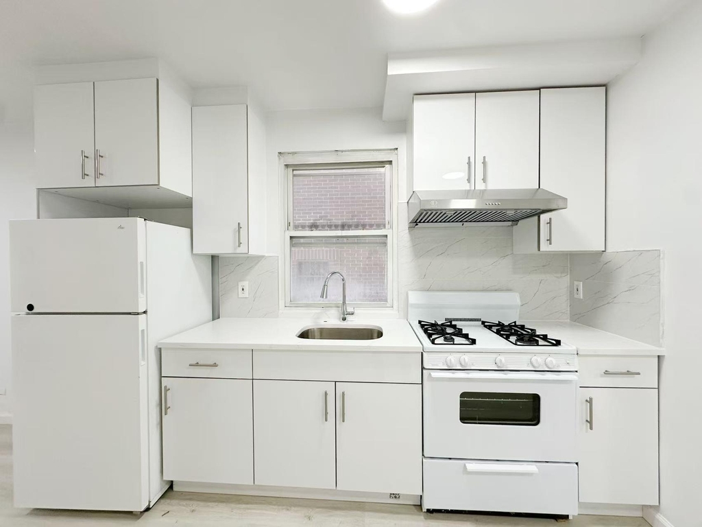45-31 163rd Street - Photo 5
