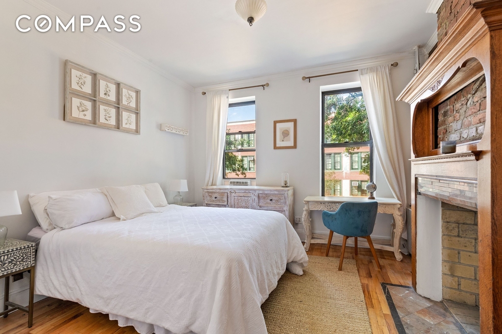 347 5th Avenue - Photo 2