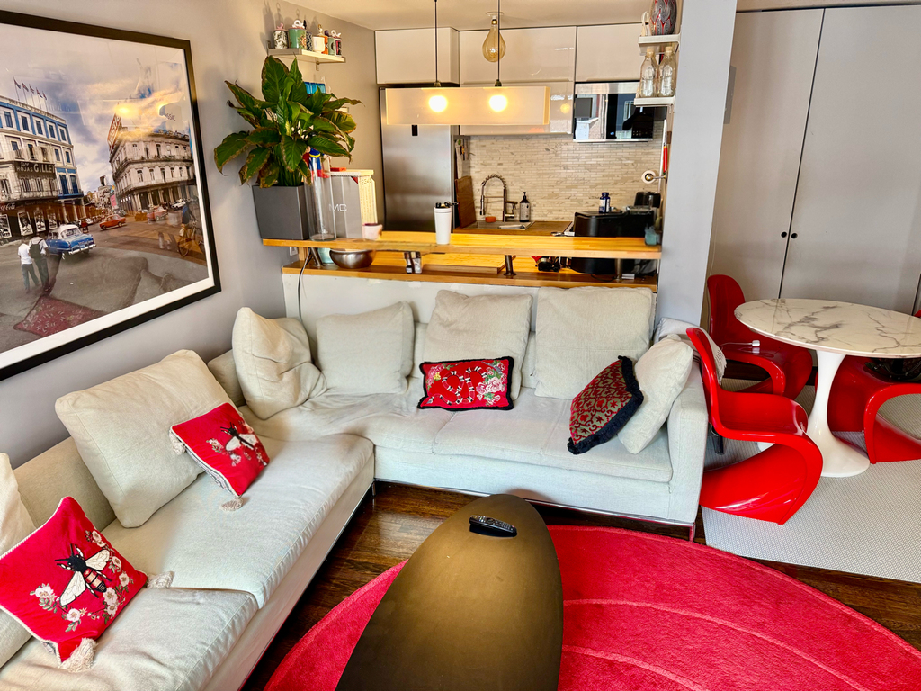 444 West 19th Street - Photo 1