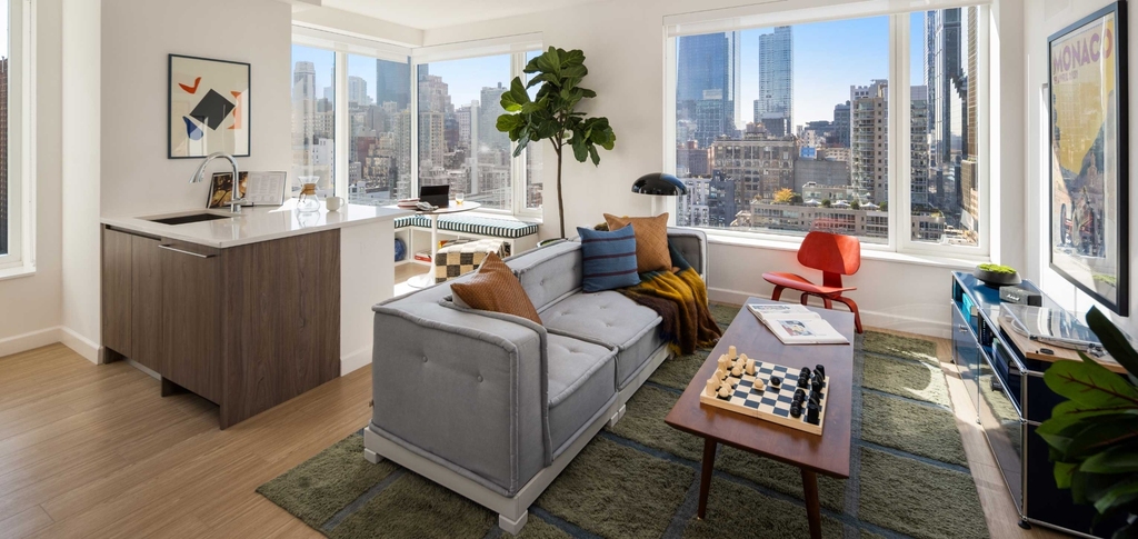 10th Avenue - Photo 0