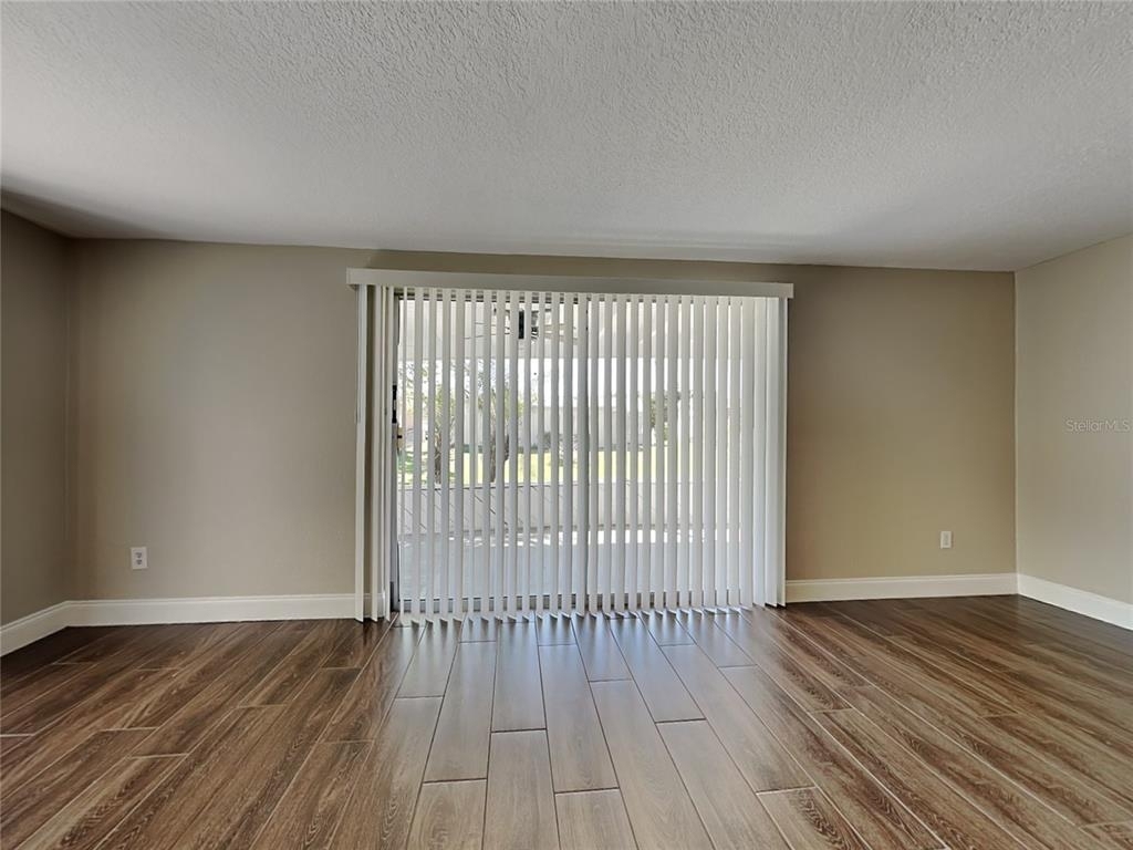 1141 Barbara Court - Photo 3
