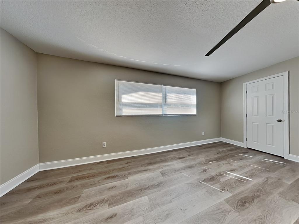 1141 Barbara Court - Photo 7