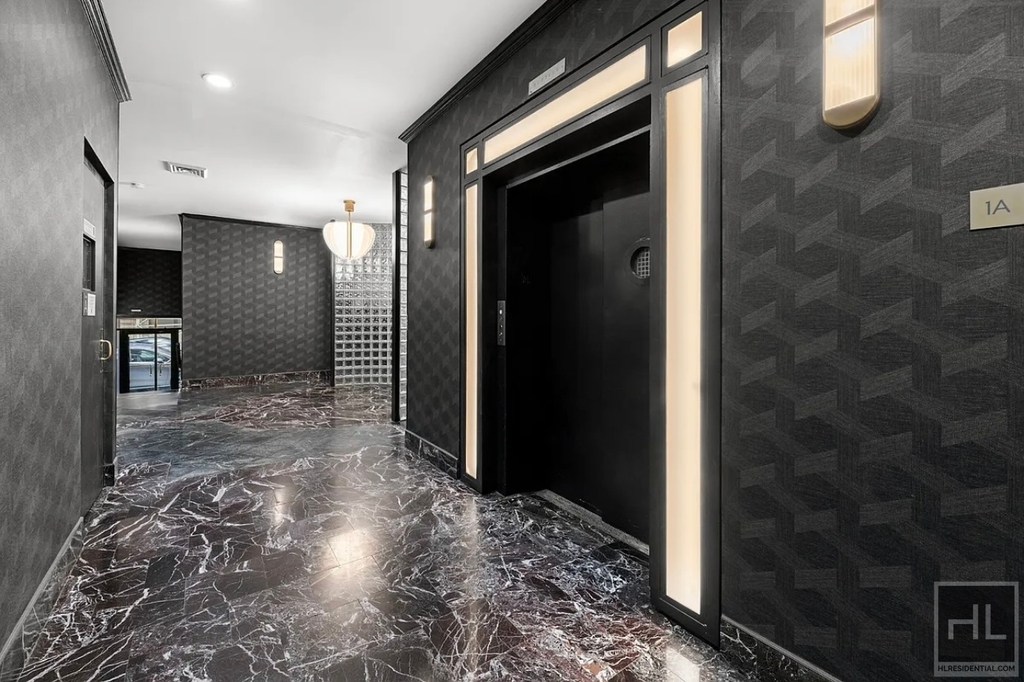 East 37th Street - Photo 10