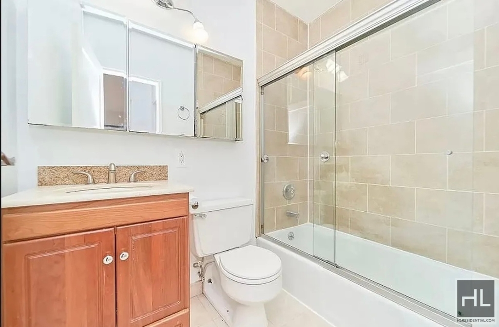 East 37th Street - Photo 7