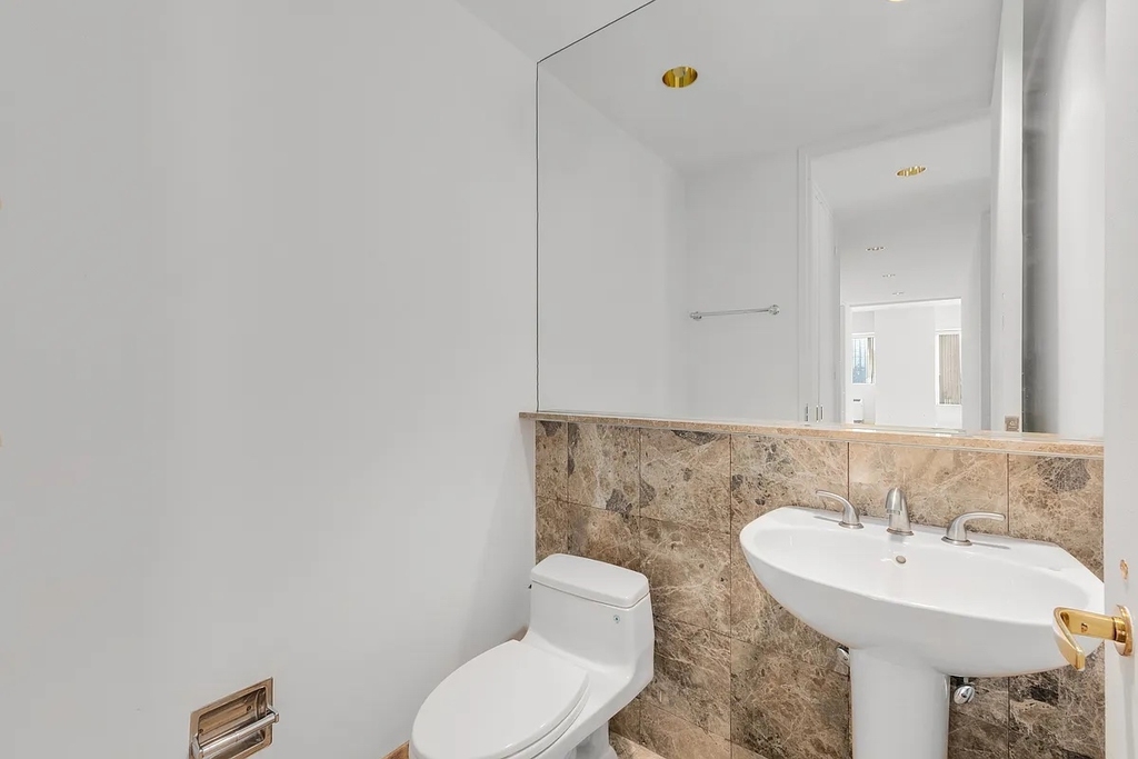 500 Park Avenue - Photo 6