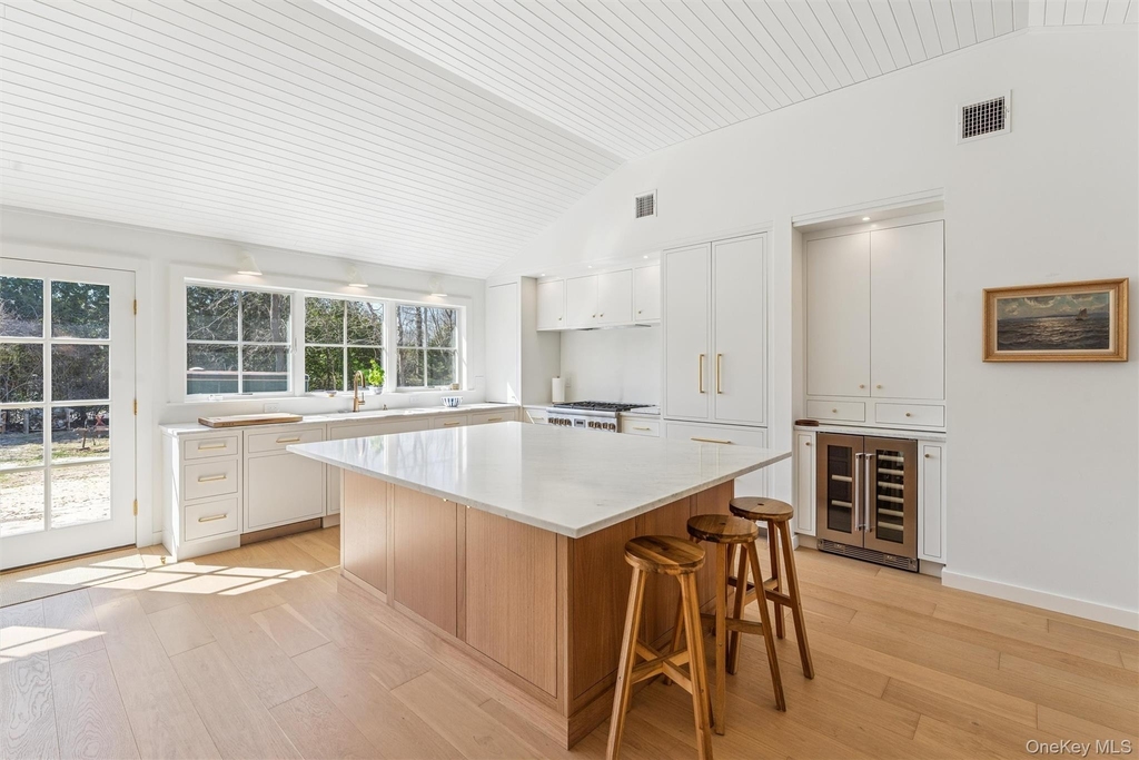 25 Lamb Avenue - Photo 6