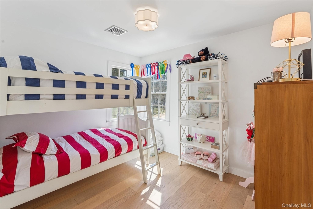 25 Lamb Avenue - Photo 14