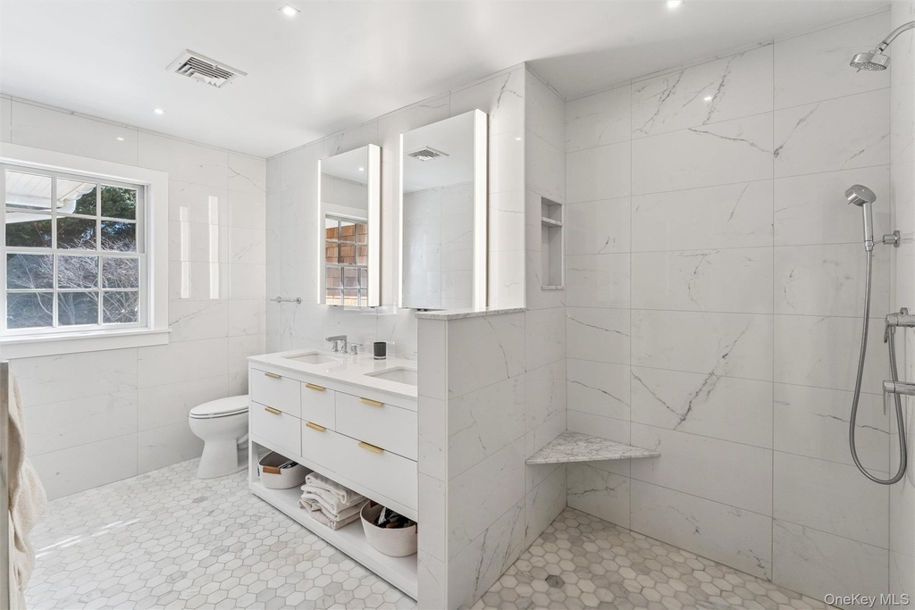 25 Lamb Avenue - Photo 12