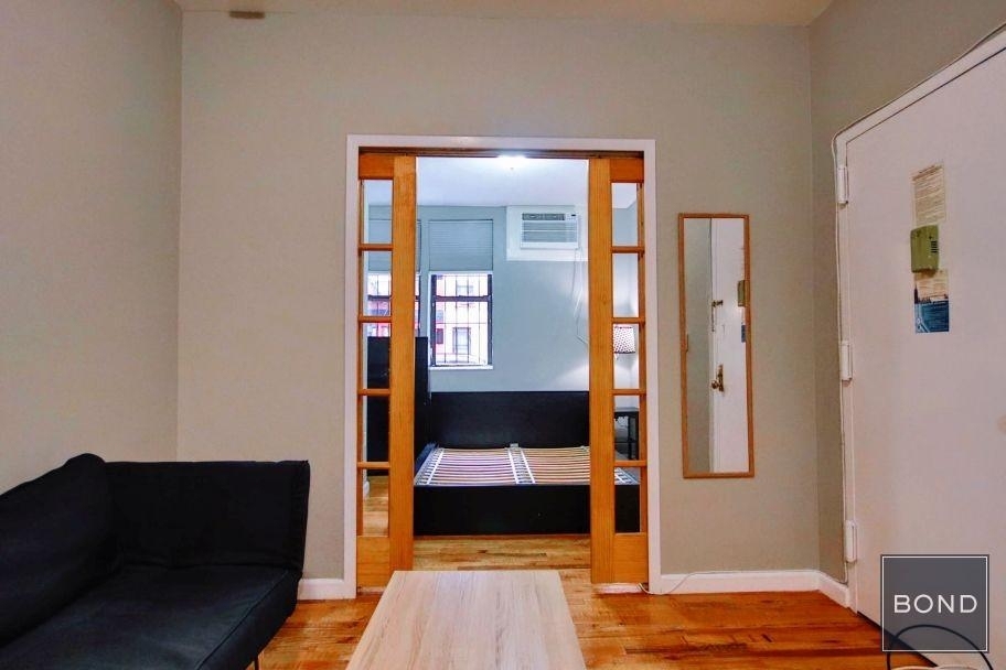 East 5th Street - Photo 2