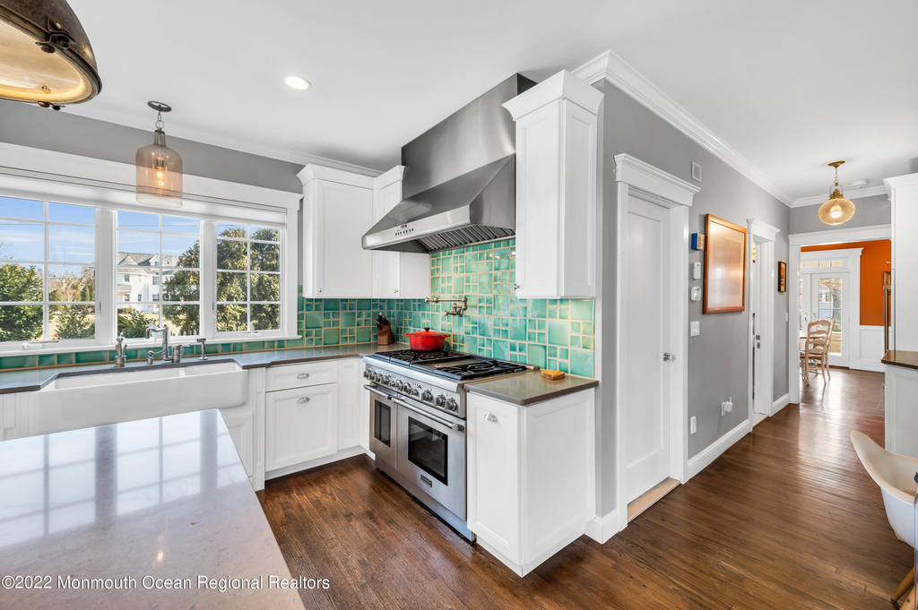 118 Madison Avenue - Photo 8