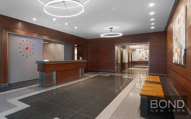 West 60th Street - Photo 8