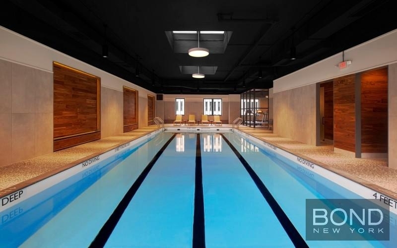 West 60th Street - Photo 1