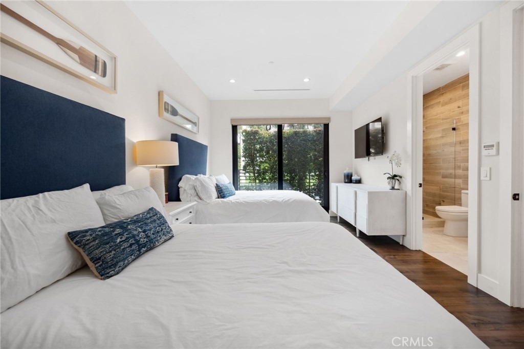 2801 Bayside Drive - Photo 33