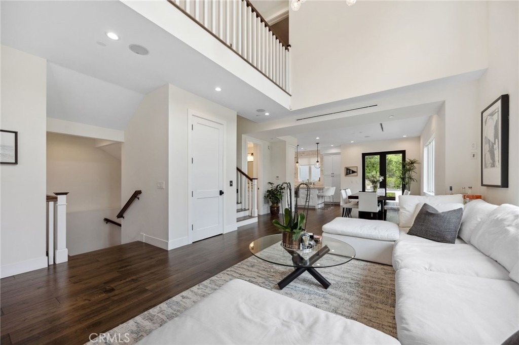 2801 Bayside Drive - Photo 10