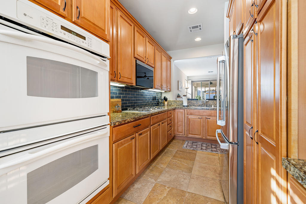 40201 Calle Santa Claudia - Photo 4