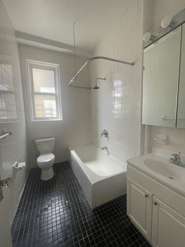 West 97th and Broadway - Photo 6