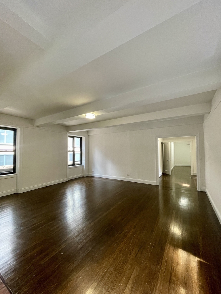 West 55th Street - Photo 2
