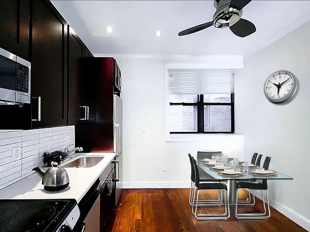 1379 Lexington Avenue - Photo 1