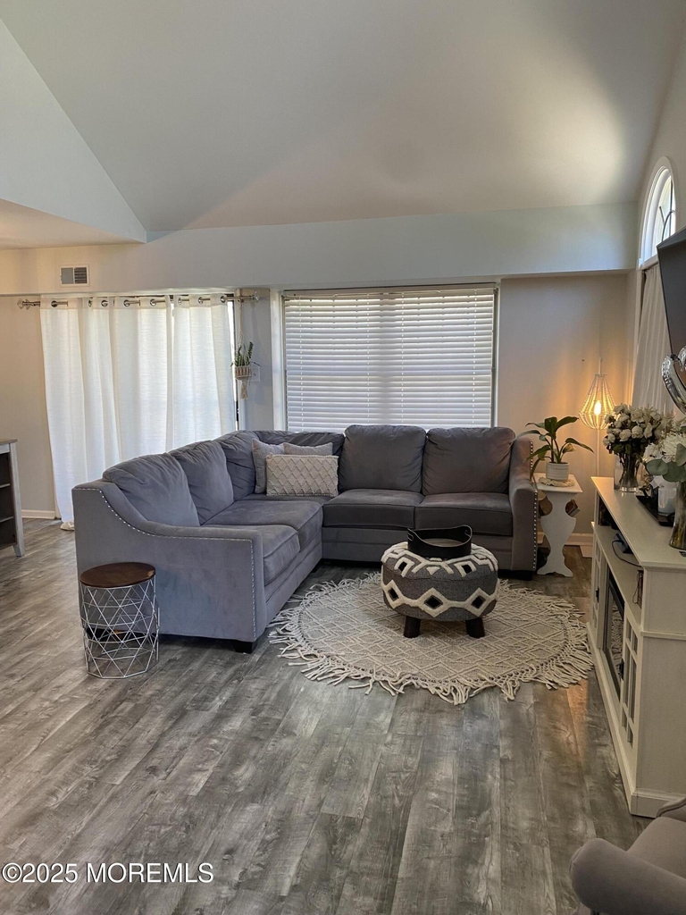 107 Westchester Drive - Photo 2