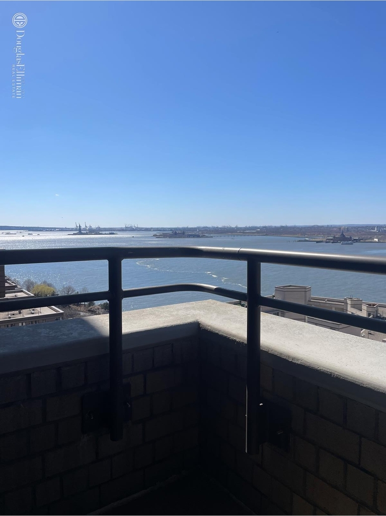 200  Rector Pl - Photo 9