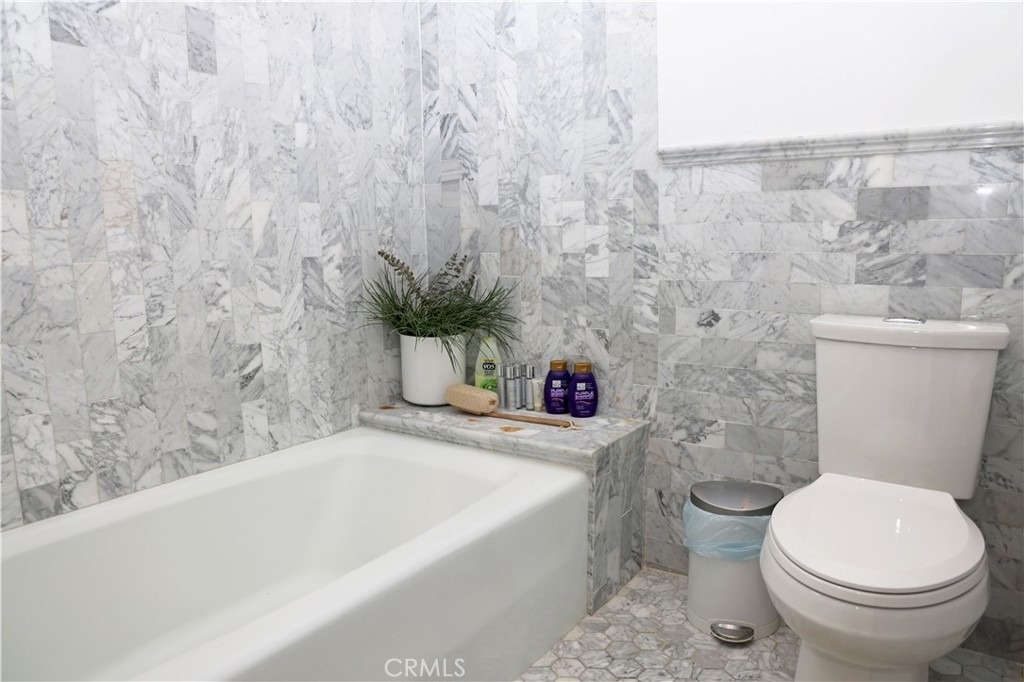 161 Ruby Street - Photo 18
