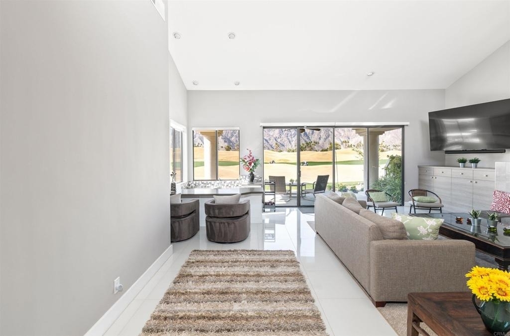 54877 Inverness Way - Photo 12