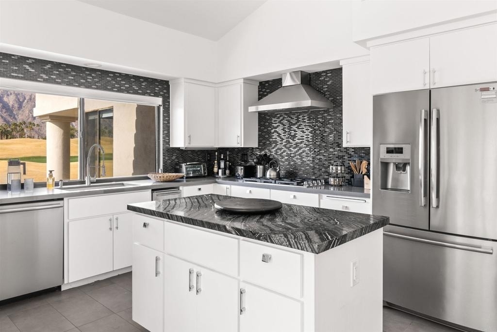 54877 Inverness Way - Photo 21