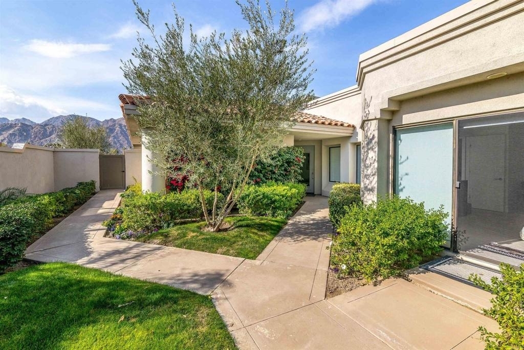 54877 Inverness Way - Photo 6