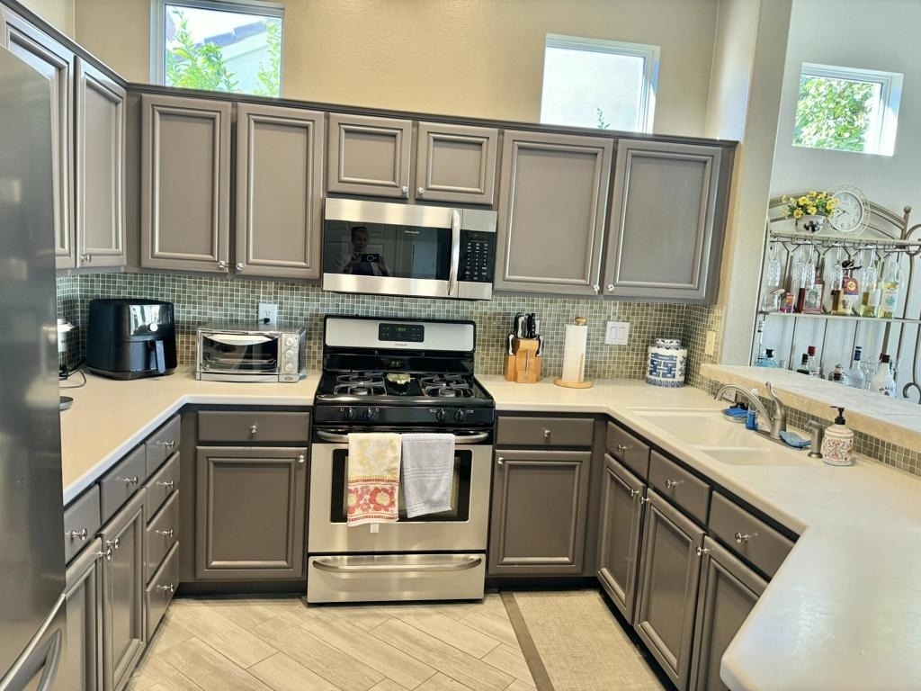 38071 Brandywine Avenue - Photo 8