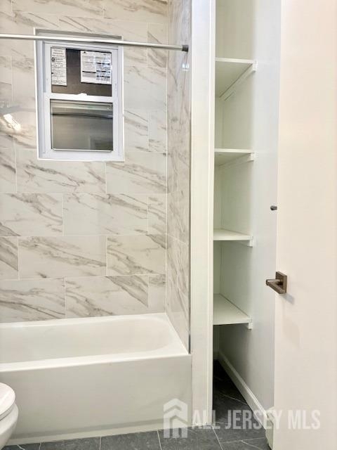 599 Amboy Avenue - Photo 2