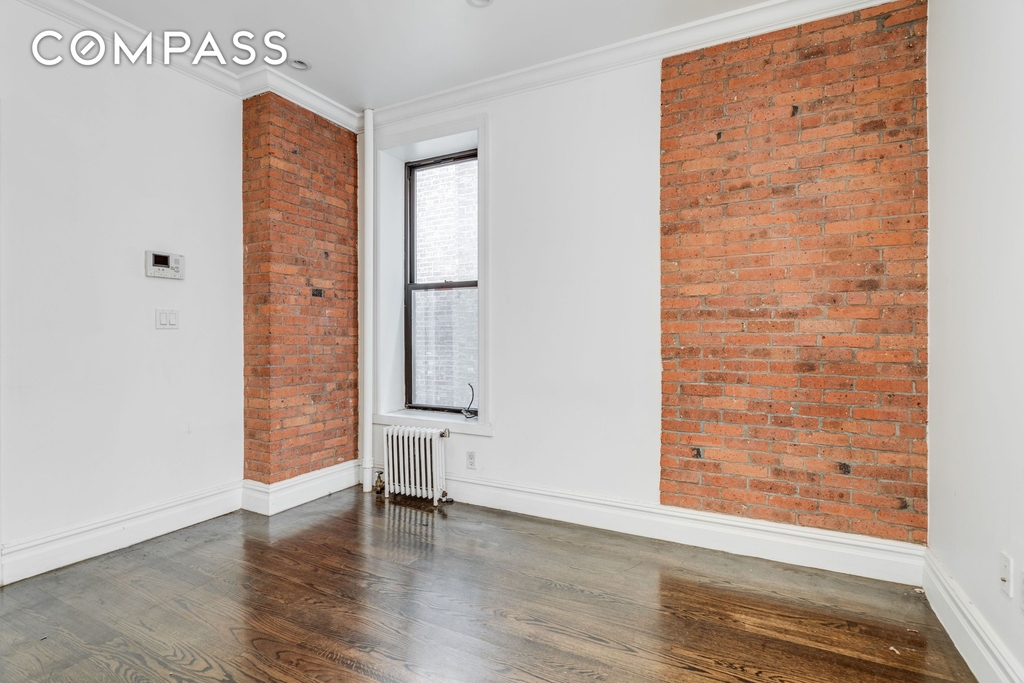 747 9th Avenue - Photo 1