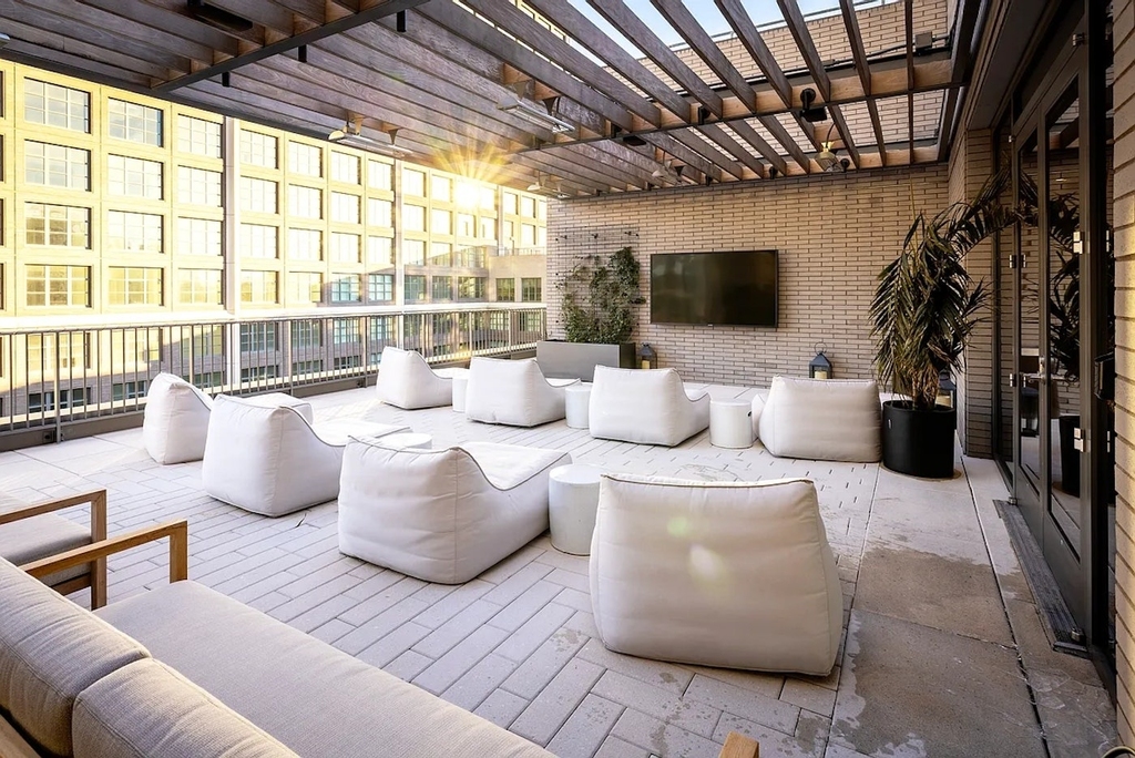 85 York Street - Photo 2