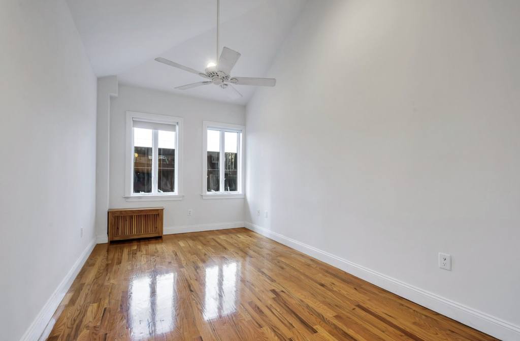 Penthouse at West 54th Street - Photo 4