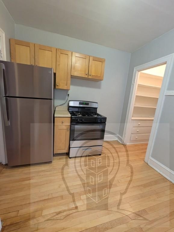 3438 West Foster Avenue - Photo 5