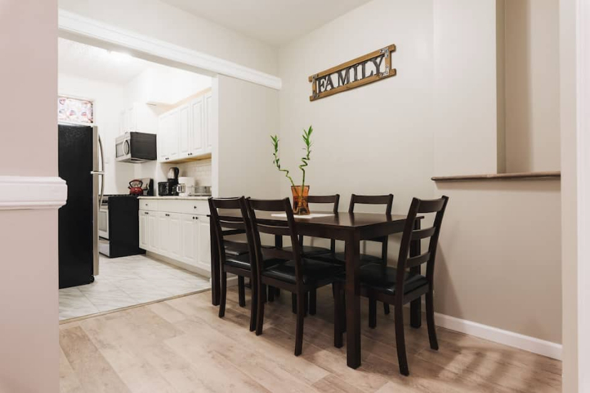 2714 Clarendon Road - Photo 1