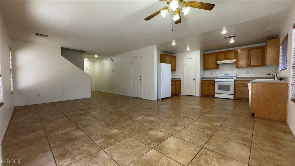 8904 Promised Land Avenue - Photo 11