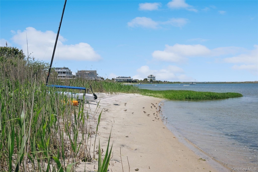846 Dune Road - Photo 8