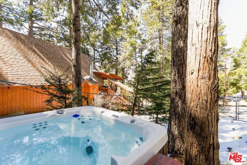 52521 Pine Ridge Road - Photo 6