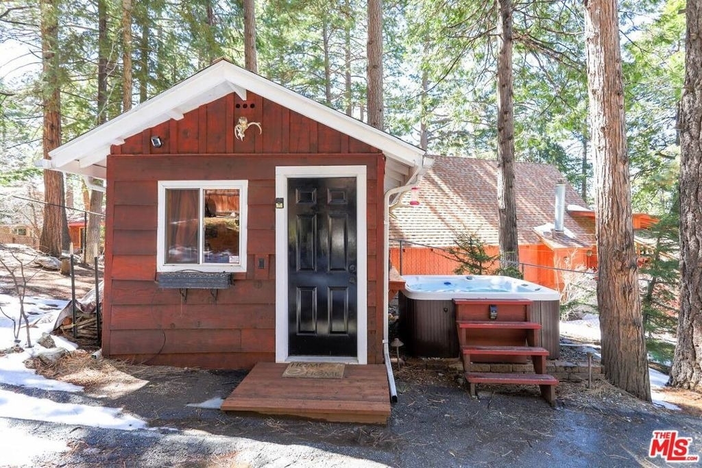 52521 Pine Ridge Road - Photo 36
