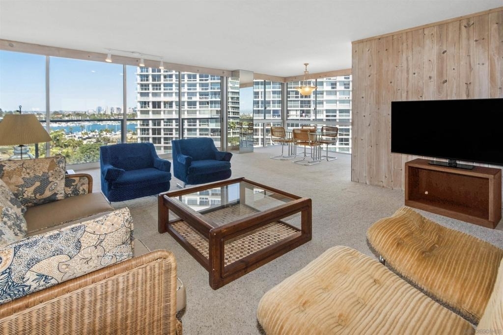 1780 Avenida Del Mundo - Photo 5