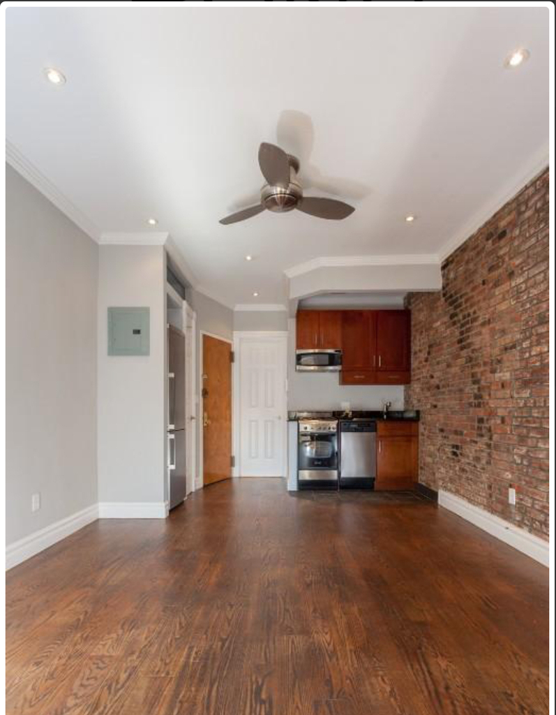 East 26th Street - Photo 1