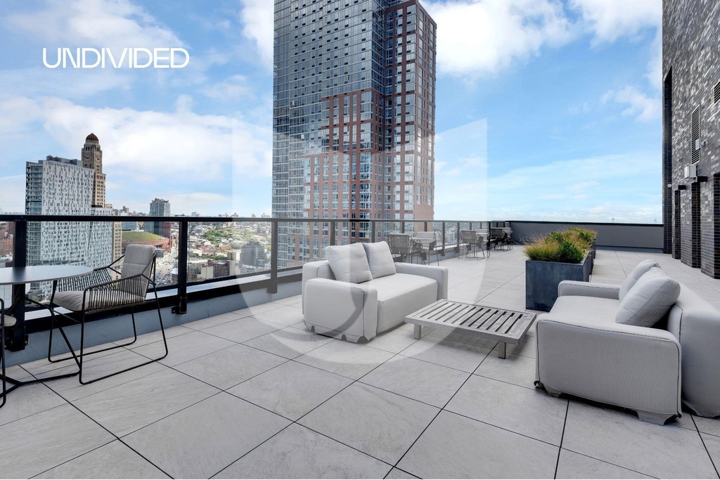 10 Nevins Street - Photo 7