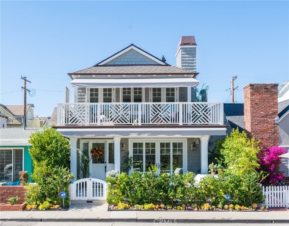 217 Coral Avenue - Photo 0
